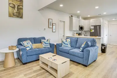 Image de Great for Travel Nurses: 2br East Dallas Townhome!