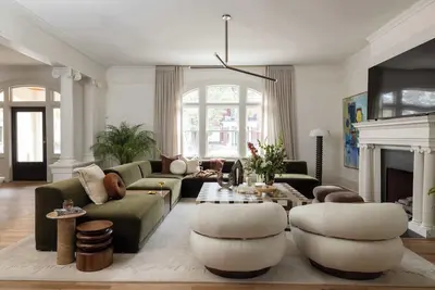 Image de Savannahs Most Beautiful Designer Home