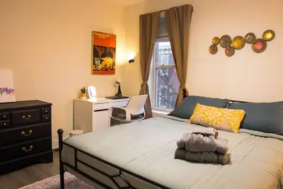 Image de The South Philly Nest - 2 bed & 1 bath Apt near stadiums & Center City