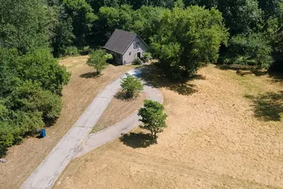 Image de Peaceful 3-bedroom farm house with Ac in charming near South Haven