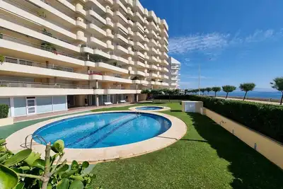 Image de Appartement moderne proche plage avec terrasse