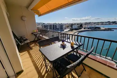 Image de Appartement avec terrasse privée à L'Escala, proche plage