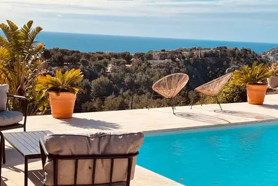 Image de Villa à Cassis avec Piscine et Climatisation