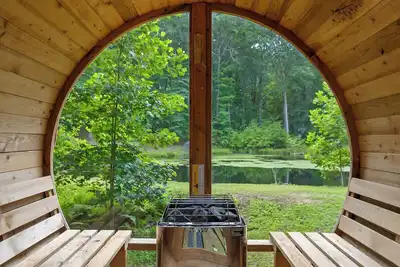 Image de Modern Cabin: Hot Tub, Sauna, Pond Views, Sleeps 6