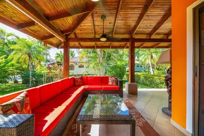 Image de Bbq•Pool•Garden•Smart Tv•Parking•A/C•King Bed•W/D – Villaggio 376