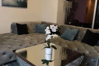 Image de Luxury Buckhead High Rise apartment, walk to Lenox, clubs, fine dining.