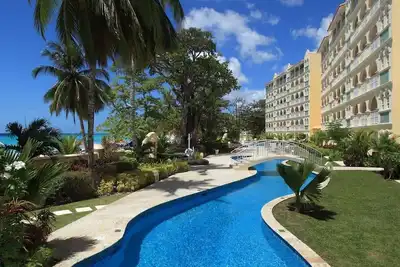 Image de Sapphire Beach Condos 509