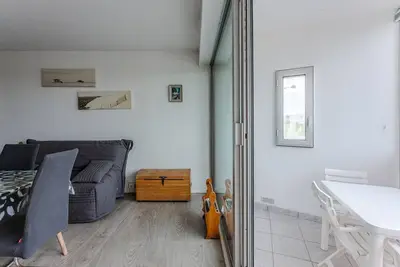 Image de Studio cabine en front de mer avec loggia fermée et parking, 4 pers.