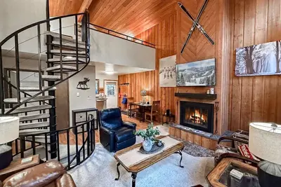 Image de New! Après Moose | 3 Bed / 2 Bath | Indoor Pool / Hot Tub / Tennis | Sleeps 8