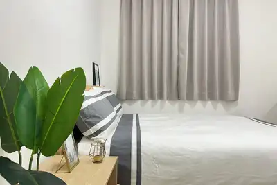 Image de Roosevelt 176 - Cozy 2-Bedroom Apartment Walkup Bldg