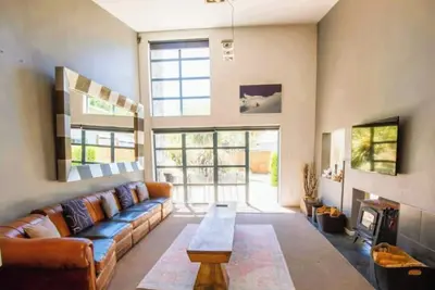 Image de Spacious Mt Hutt Ski & Summer Lodge in Methven with Spa