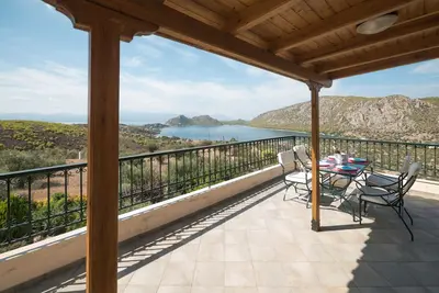 Image de Maison de vacances « Billi's Loft » avec vue mer, Wi-Fi et climatisation