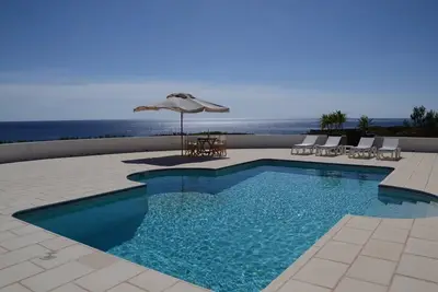Image de Villa « Es Gallinot » avec vue sur la mer, piscine privée et Wi-Fi
