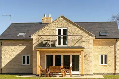 Image de The Roost: a riverside retreat