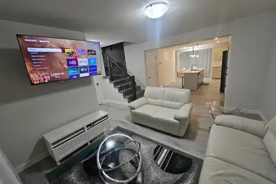 Image de Charming 3-bedroom house in Harbour Landing, Regina