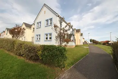 Image de Seaside Nook- stylish stay by the sea