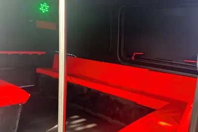 Image de Spacious 5-bedroom pool villa in Miami with sauna 3 jacuzzis and  fitness room