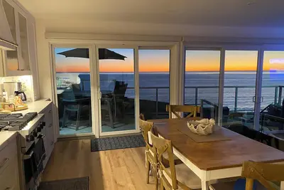 Image de Luxury Condo for Couples with 180 degree view of Monterey Bay