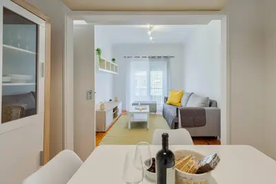 Image de Combatentes 33 House – By Y Concept