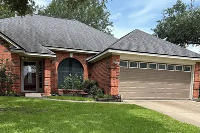 Image de Stunning Home 2 Bedrooms 2 Offices - Pet-Friendly Retreat, Magnificent Location