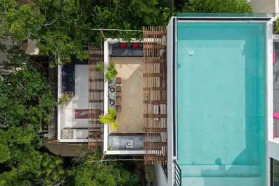 Image de 2 Bedroom 2 Terraces 2 Stories Apartment