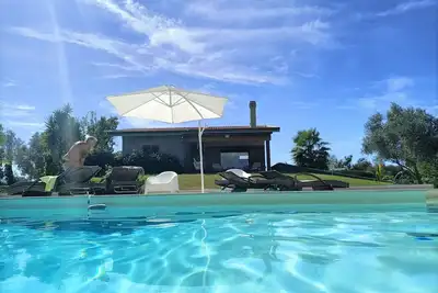 Image de Villa in Sardinia with private swimmingpool for 12 people