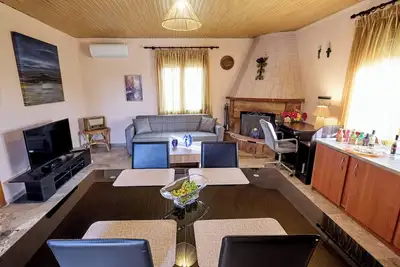 Image de White lilies, the house of gourmet flavours