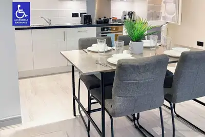 Image de York City Centre 2-Bed Apartment with Balconies & Views - Best York Location