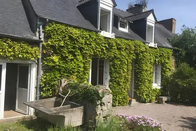 Image de Maison de vacances « Cottage Au Petit Bonheur » avec terrasse, jardin privés et Wi-Fi