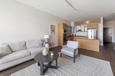 Image de Landing | Stylish 2bd, Gym, Rooftop Lounge