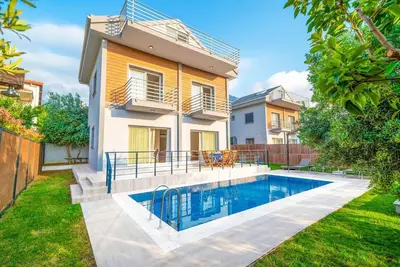 Image de Villa Riva - Trois Chambres Villa, Couchages 6