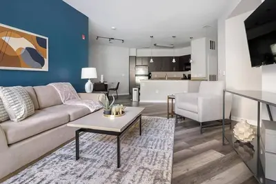 Image de Landing | Chic 2bd, Game Room, Gym