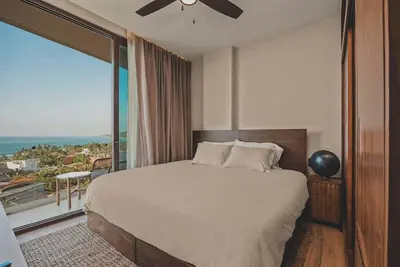 Image de Penthouse getaway Ocean View with Rooftop Pool