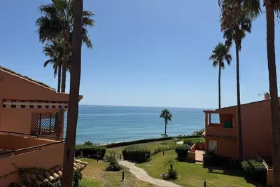 Image de Maison de vacances en bord de mer avec Wi-Fi et climatisation