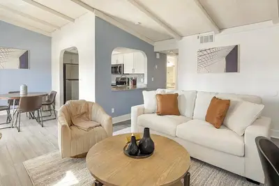 Image de Landing | Beautiful 2bd, Clubhouse, Gym