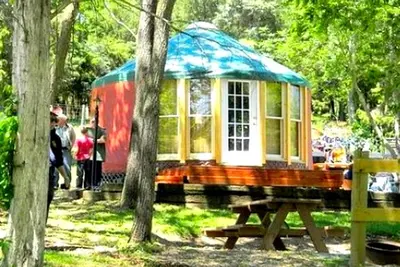 Image de Pet-Friendly Yurt Getaway on the Shenandoah River in Luray, Virginia