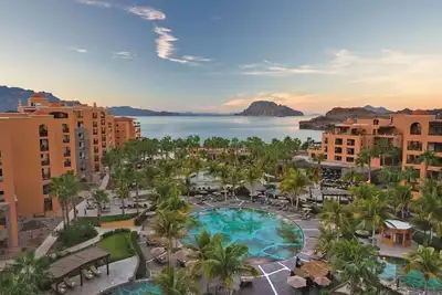Image de Casual Luxury Beachfront Resort - Access to private Tpc Danzante Bay Golf Course