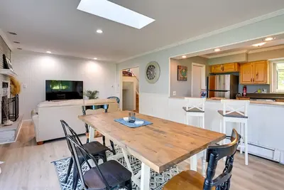 Image de 3-bedroom / 2 bath home in Lovely Lexington Township