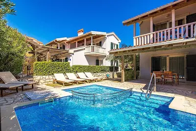 Image de Appartement confortable à Palit avec piscine