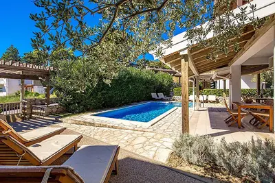 Image de Superbe appartement à Palit avec Wi-Fi