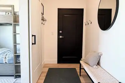 Image de Skier's dream! New 2-bed condo for ski days at Keystone, Breckenridge or Copper!