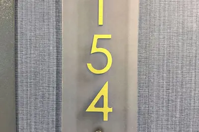 Image de 154 Mountain Lodge-Ski in/Ski out, 1 bed. Updated, king bed and ideal location!