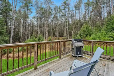 Image de Quechee Forest View Retreat | Hearth & Pines