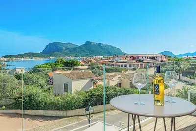 Image de Villa Solea – villa moderne avec piscine et vue sur la mer à Golfo Aranci