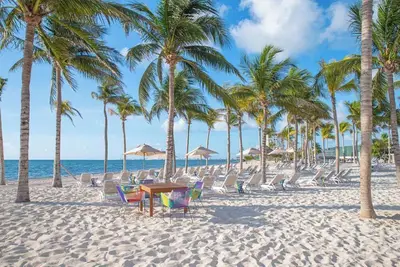 Image de All Inclusive Luxury Cancun Beachfront Resort and Spa Dec 20-Jan 3