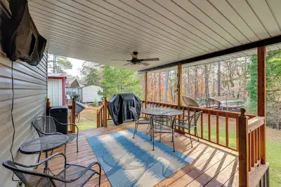 Image de Bring Your Boat: Family Home Steps to Lake Greeson