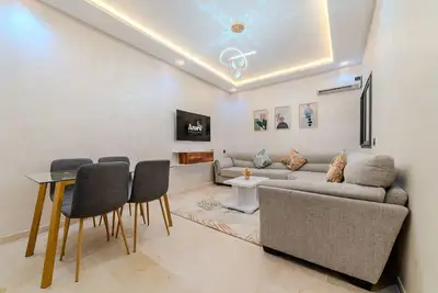 Image de 2 min M-avenue/ Guéliz Clim, Piscines & Parking