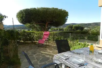 Image de Appartement 2 pièces, terrasse et parking, Bormes-les-Mimosas