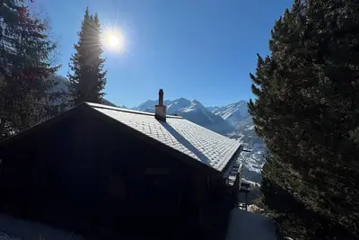 Image de Chalet cosy pour 6 personnes, au calme, accès à skis, avec vue splendide sur le Cervin. -Intérieur :