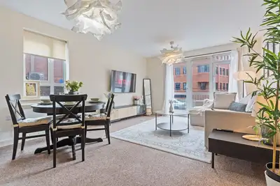 Image de Lovely 2-bedroom apartment in serene Beauchamp perfect for your stay